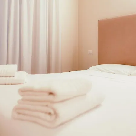 Commenda, 28 - Comodo Per Tribunale - Centrale Apartment *